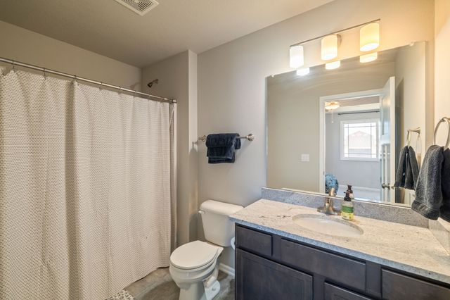 1026 NE 57th Lane, Ankeny, IA 50021