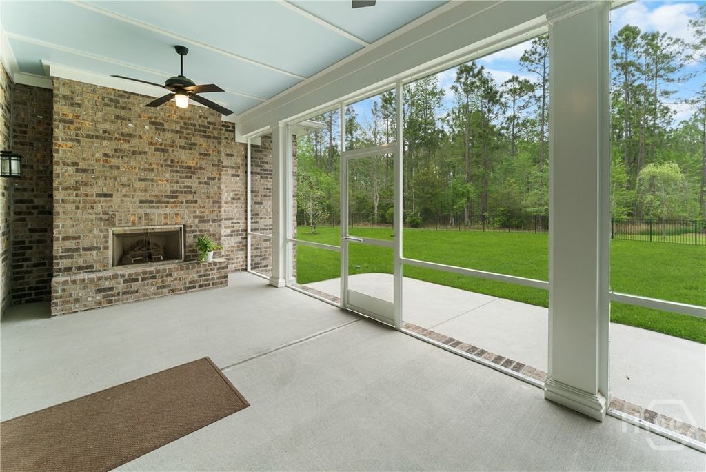 Image 31 of property listing at 4 Frampton Court, Pooler, GA 31322