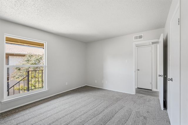 10650 Steppington Drive 236, Dallas, TX 75230