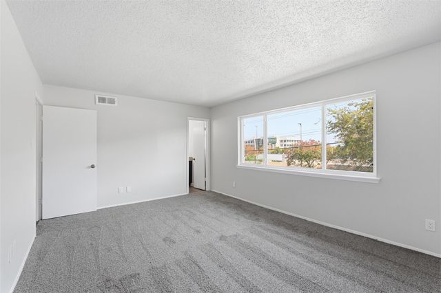 10650 Steppington Drive 236, Dallas, TX 75230