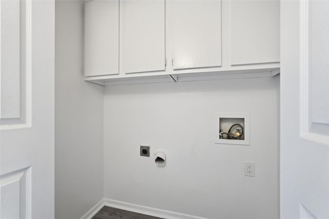 10650 Steppington Drive 236, Dallas, TX 75230