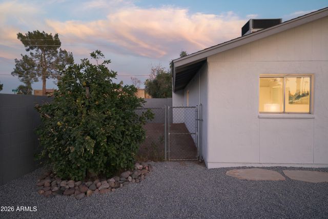 5818 N GRANITE REEF Road, Scottsdale, AZ 85250
