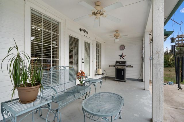 16351 Fm 1660, Taylor, TX 76574