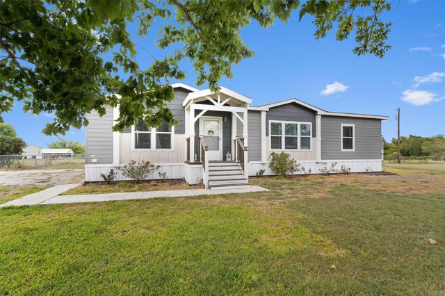 16351 Fm 1660, Taylor, TX 76574