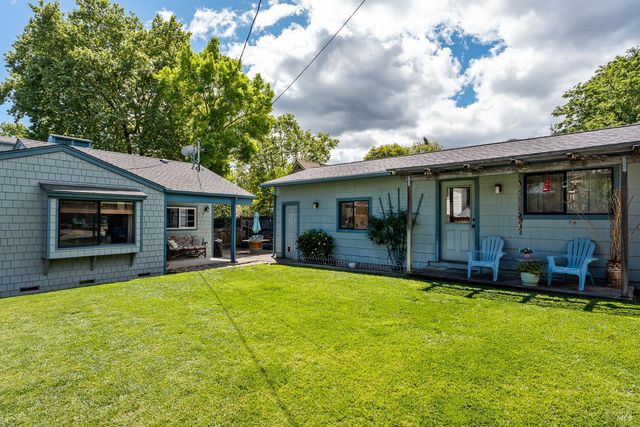 290 Mendocino Dr, Ukiah, CA 95482