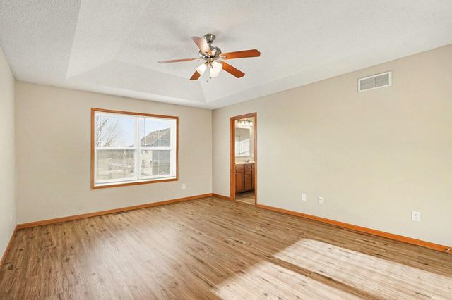 11169 Walnut Lane, Woodbury, MN 55129