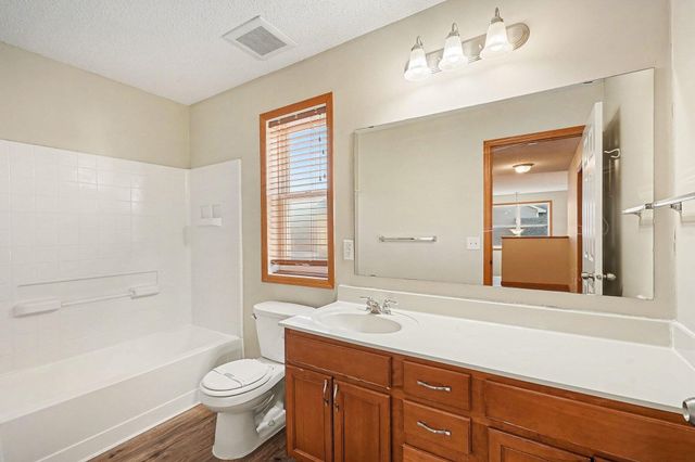 11169 Walnut Lane, Woodbury, MN 55129