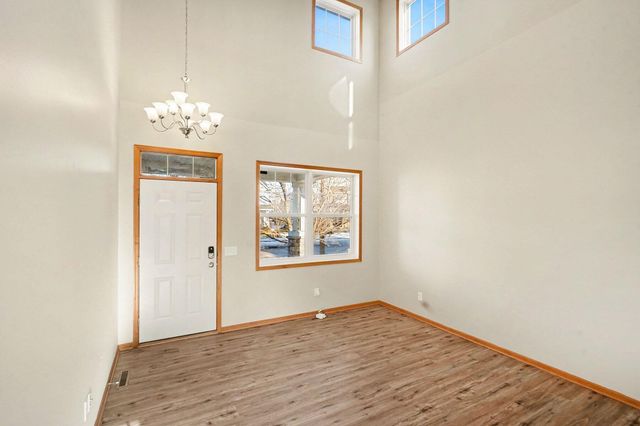 11169 Walnut Lane, Woodbury, MN 55129