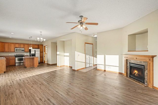 11169 Walnut Lane, Woodbury, MN 55129