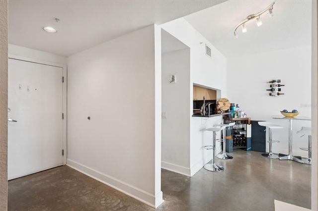 322 E CENTRAL BOULEVARD 1107, Orlando, FL 32801