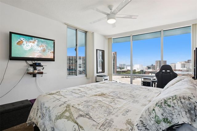 322 E CENTRAL BOULEVARD 1107, Orlando, FL 32801