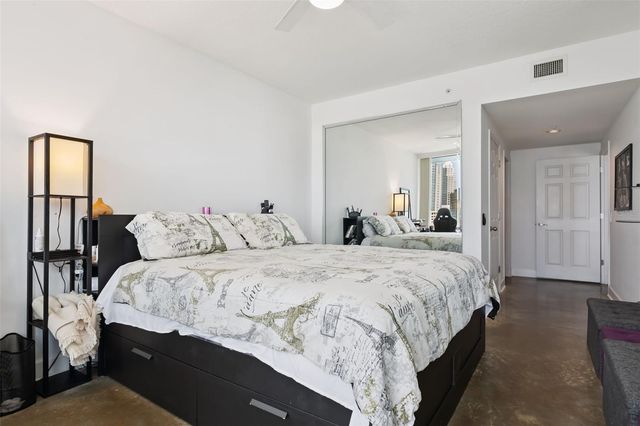 322 E CENTRAL BOULEVARD 1107, Orlando, FL 32801