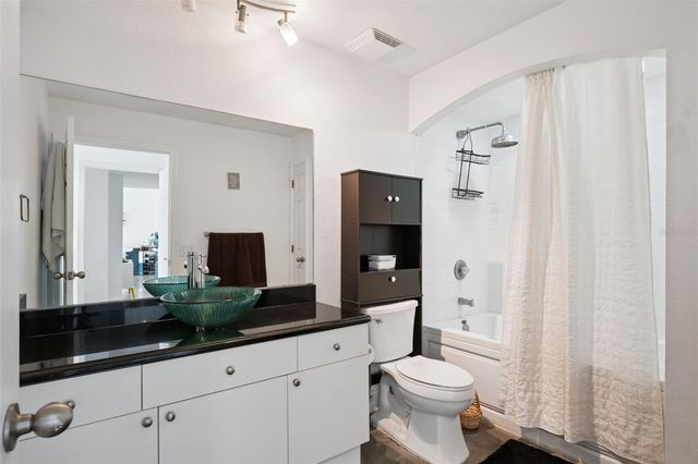 322 E CENTRAL BOULEVARD 1107, Orlando, FL 32801