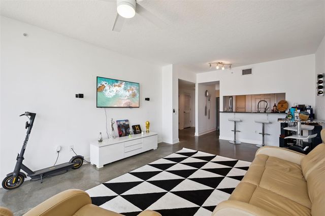 322 E CENTRAL BOULEVARD 1107, Orlando, FL 32801