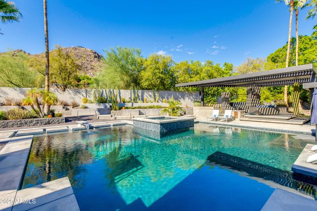 4306 E DESERT CREST Drive, Paradise Valley, AZ 85253