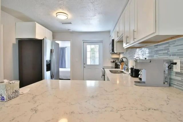 3113 MCINTOSH ROAD, Sarasota, FL 34232