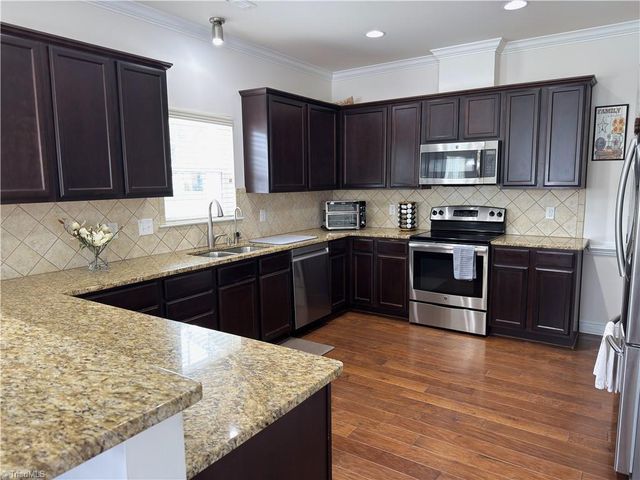 4000 Brayden Drive, High Point, NC 27265