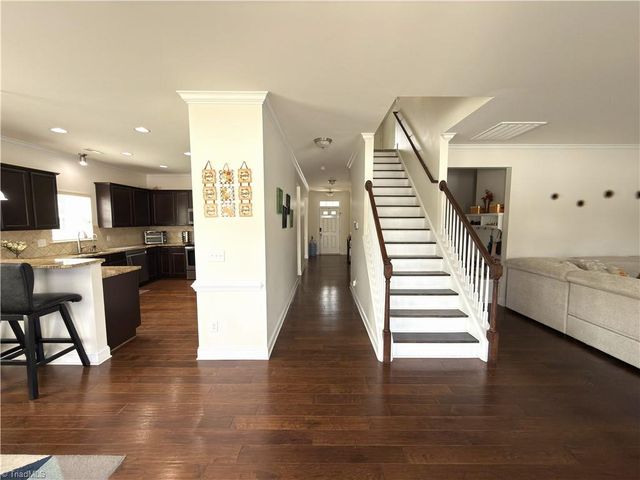 4000 Brayden Drive, High Point, NC 27265