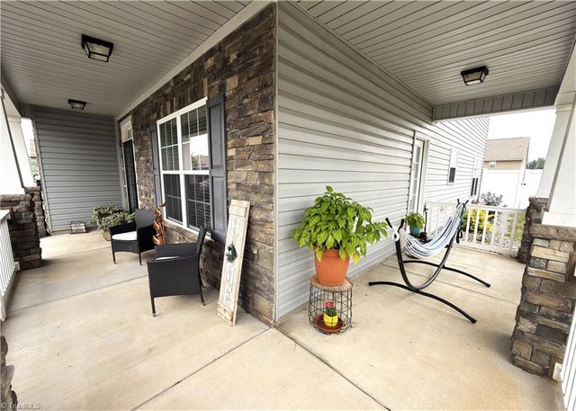 4000 Brayden Drive, High Point, NC 27265