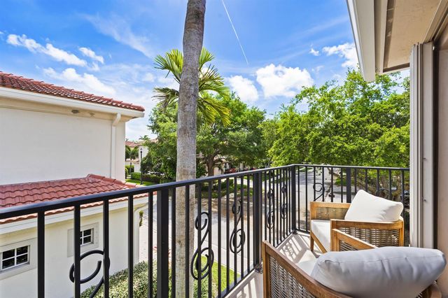 161 Evergrene Parkway, Palm Beach Gardens, FL 33410