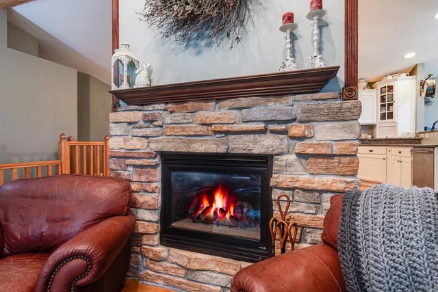 2001 Timber Lake Road, Oregon, WI 53575