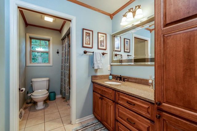 2001 Timber Lake Road, Oregon, WI 53575