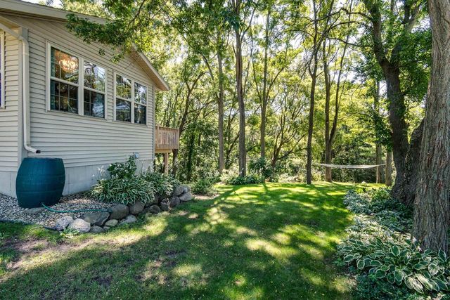 2001 Timber Lake Road, Oregon, WI 53575