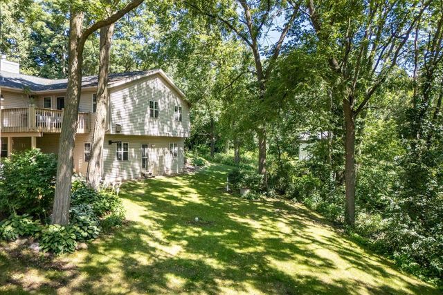 2001 Timber Lake Road, Oregon, WI 53575