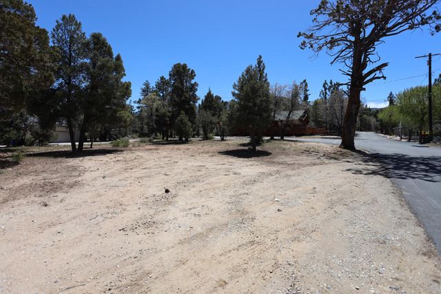 0 Dixie Lee, Sugarloaf, CA 92386