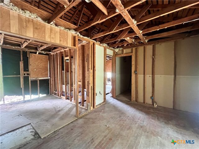 3707 Broken Bow Road, Belton, TX 76513