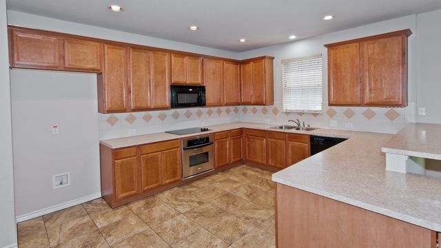 506 Port Royale Way, Euless, TX 76039