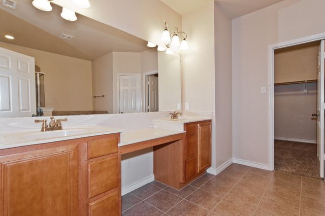 506 Port Royale Way, Euless, TX 76039