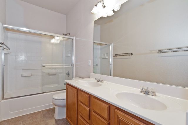 506 Port Royale Way, Euless, TX 76039