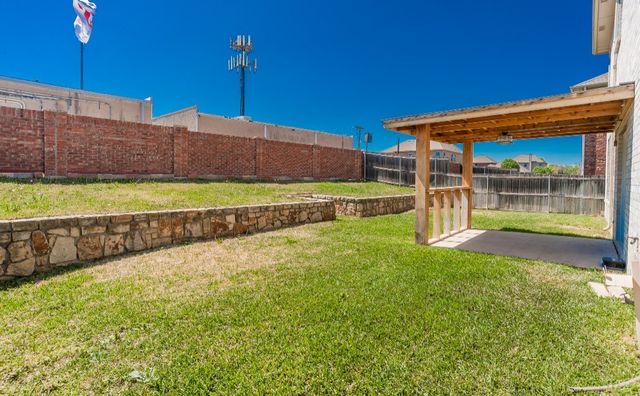 506 Port Royale Way, Euless, TX 76039