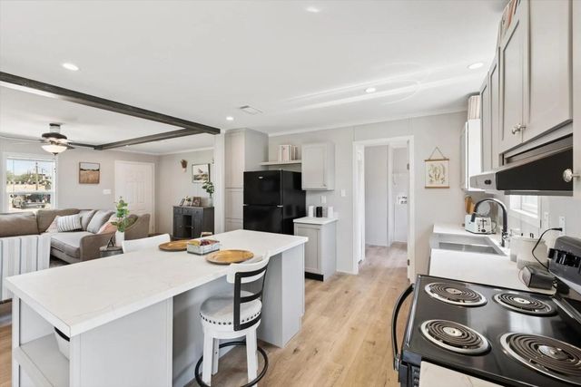 255 County Road 3662, Splendora, TX 77372