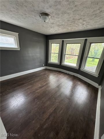 411 Eddy Road, Cleveland, OH 44108