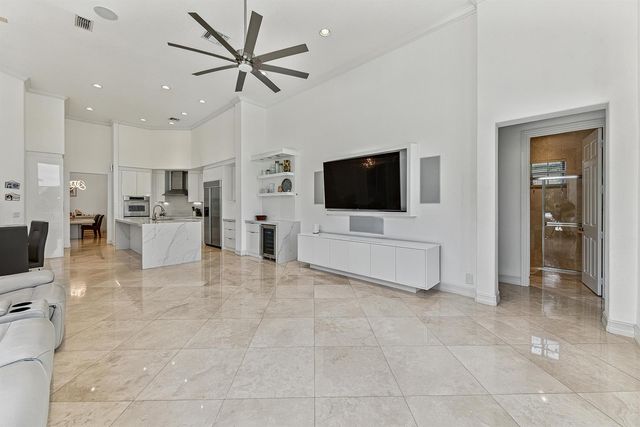 7233 NW 123rd Avenue, Parkland, FL 33076