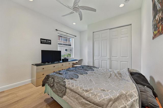 7233 NW 123rd Avenue, Parkland, FL 33076