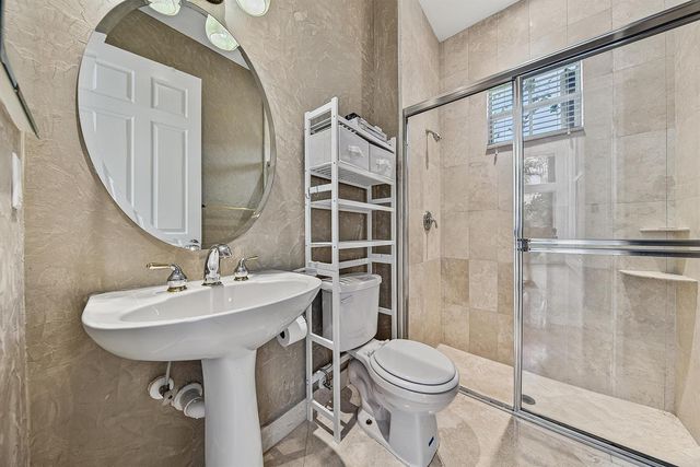 7233 NW 123rd Avenue, Parkland, FL 33076