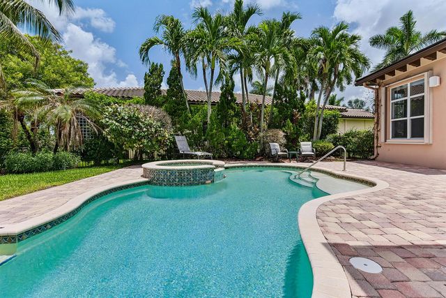 7233 NW 123rd Avenue, Parkland, FL 33076