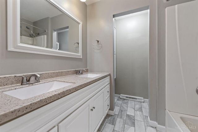 2524 Poplar Ridge Drive, Tate Twp, OH 45106
