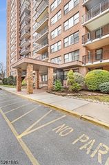 225 St Paul Ave, Jersey City, NJ 07306
