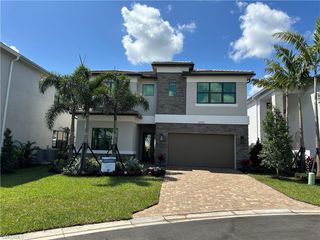 21065 Teak Tree TER, Estero, FL 33928