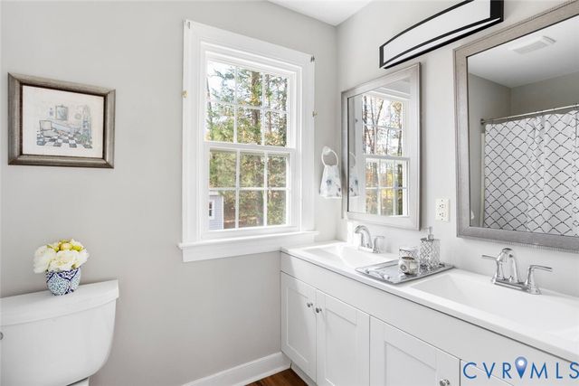 2408 Loch Braemar Dr, North Chesterfield, VA 23236