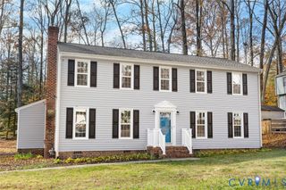 2408 Loch Braemar Dr, North Chesterfield, VA 23236