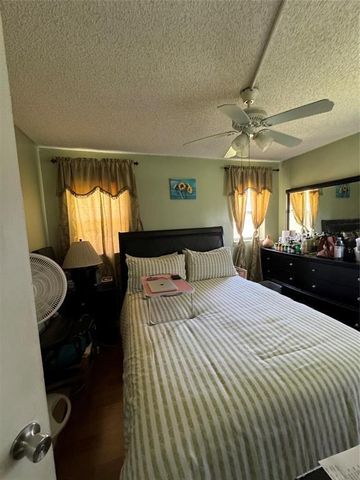 9001 Sunrise Lakes Boulevard 201, Sunrise, FL 33322