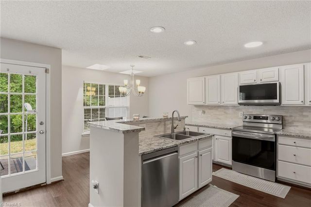 1109 Academic Drive, Winston-salem, NC 27106