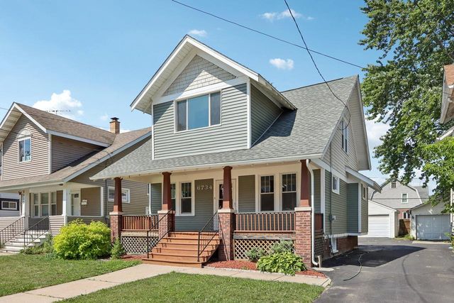 6734 21st AVENUE, Kenosha, WI 53143