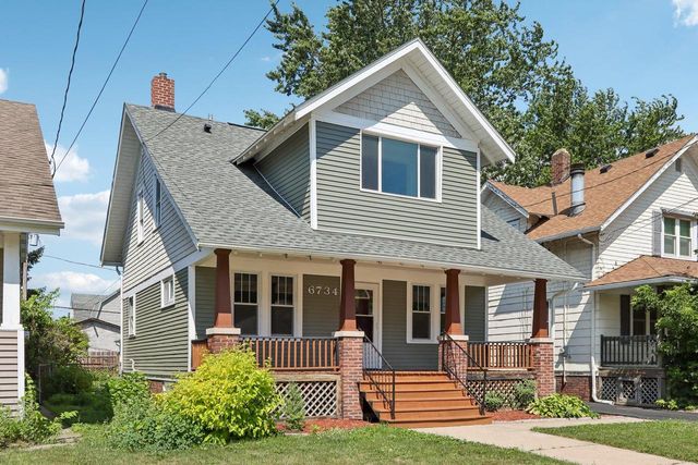 6734 21st AVENUE, Kenosha, WI 53143