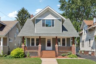 6734 21st AVENUE, Kenosha, WI 53143